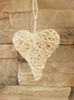 Srdce bílé 10*11 cm K8950