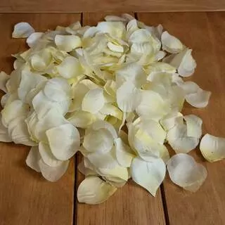 Okvětní lístky žluté 400 ks K9490