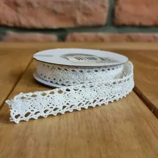Stuha krajka bílá 1,5 cm x 4,5 m tenká K7645
