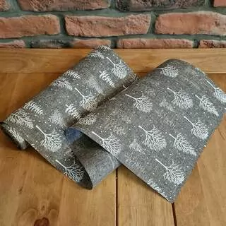 Vánoční běhoun na stůl K4467