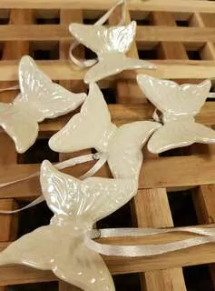 Motýl porcelán závěs K2899