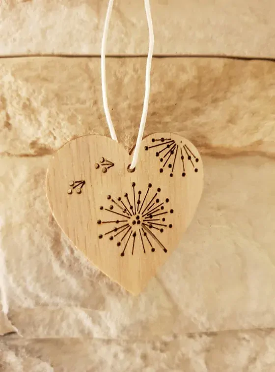 Srdíčko na zavěšení 078