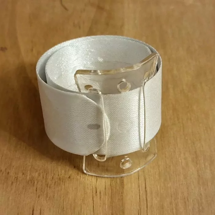 Zápěstní řemínek bílý K9702