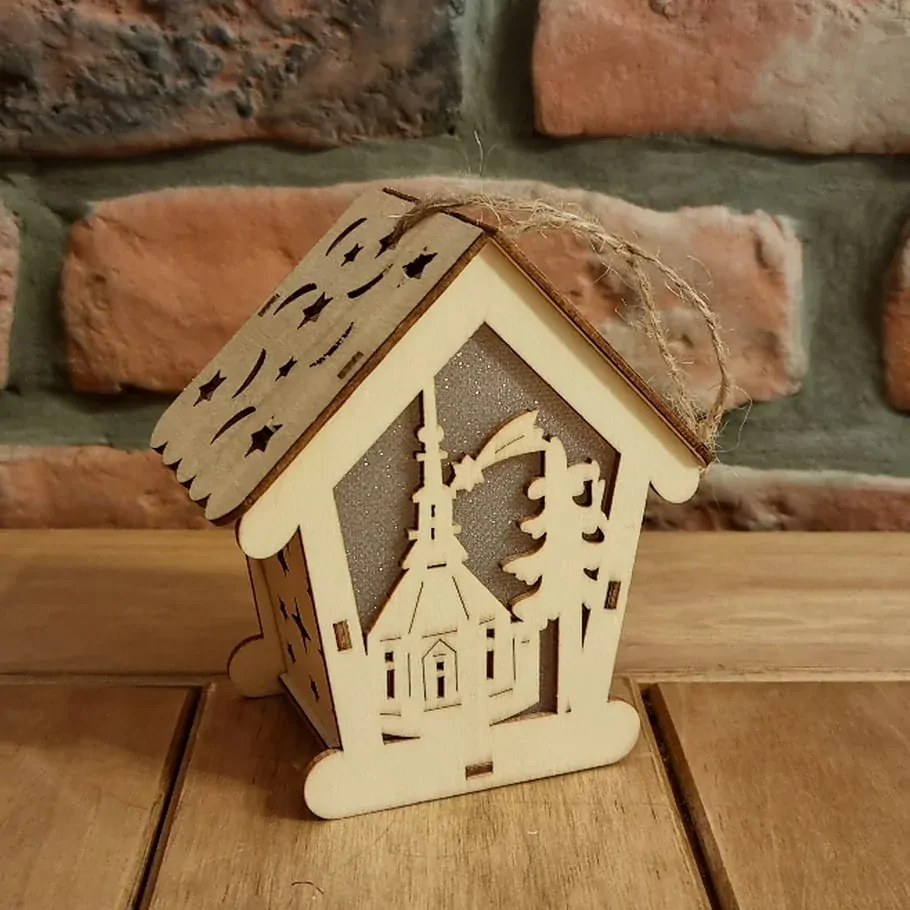 Svítící domeček s kapličkou K3443