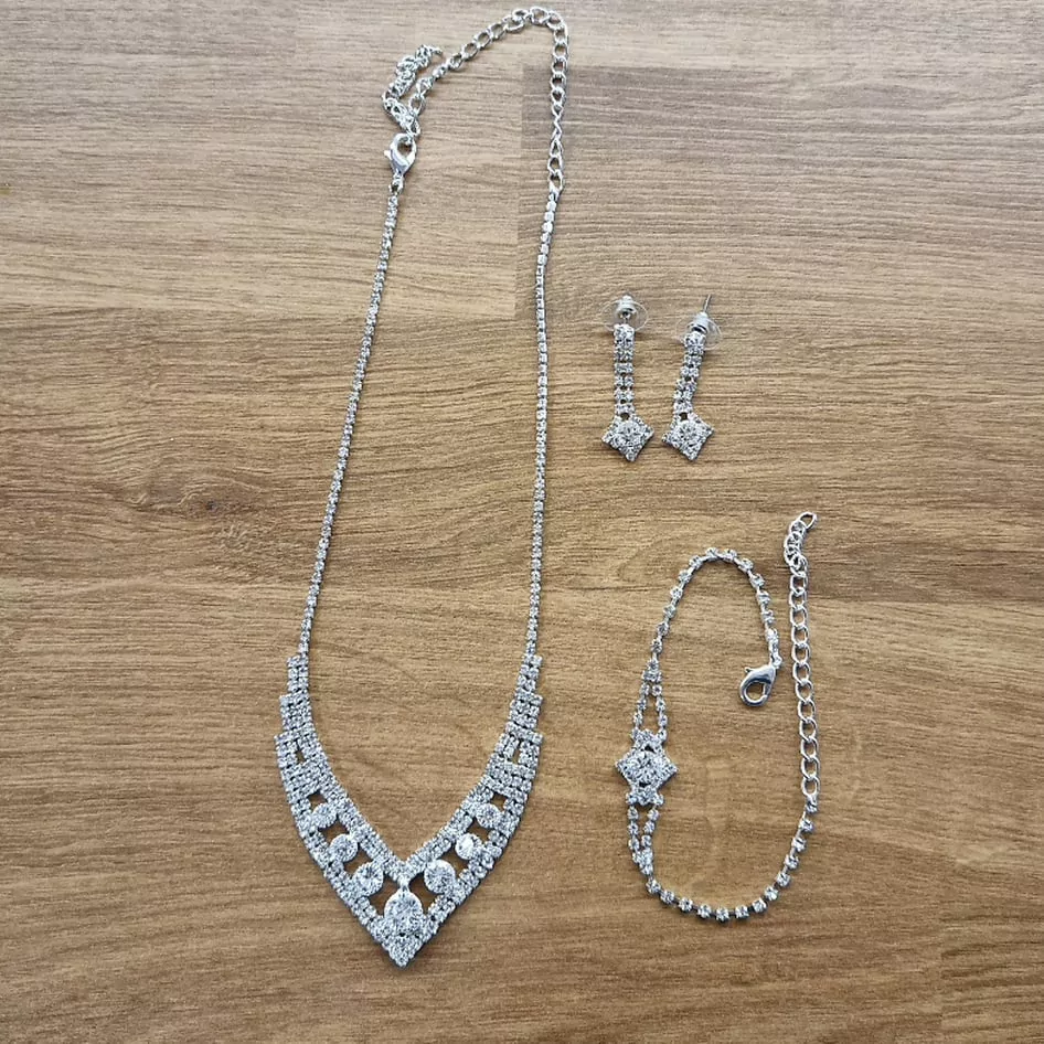 Set náhrdelník, náušnice a náramek K8114