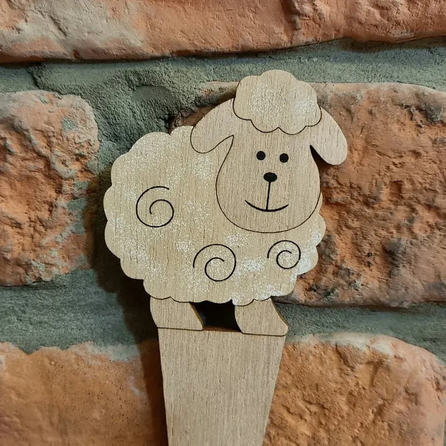 Beránek zápich dřevo 20 cm K3444