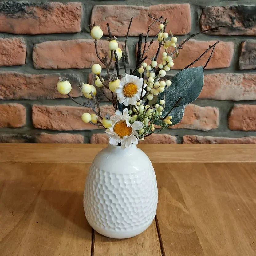 Kytice větve, bobule, květiny žlutá K6502