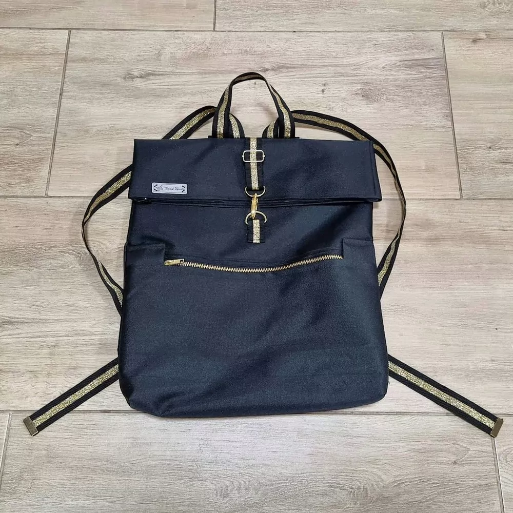 Batoh HAND MADE černý K8549