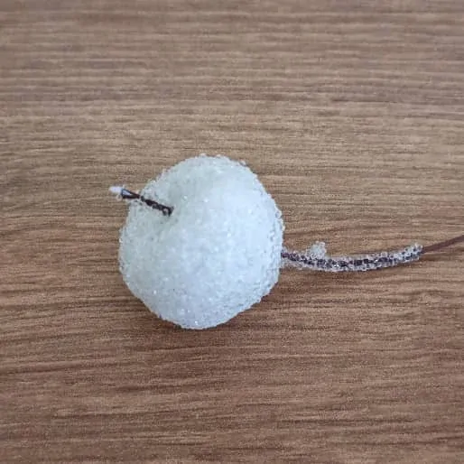 Jablko zápich 2,5 cm K3880