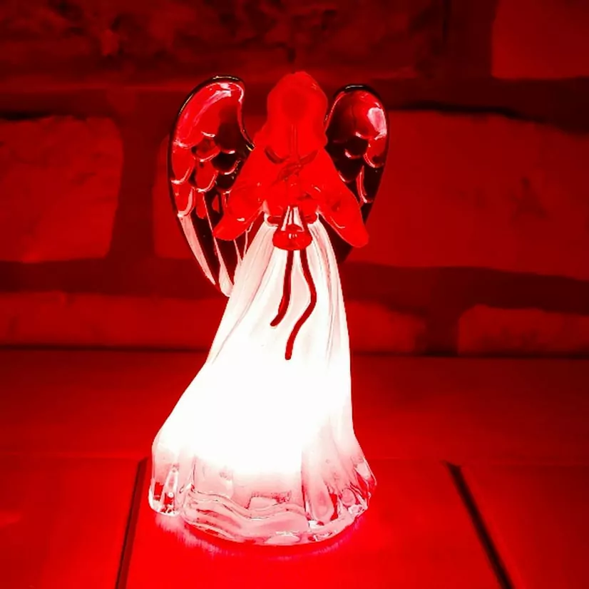 Anděl svítící s trumpetou K0202