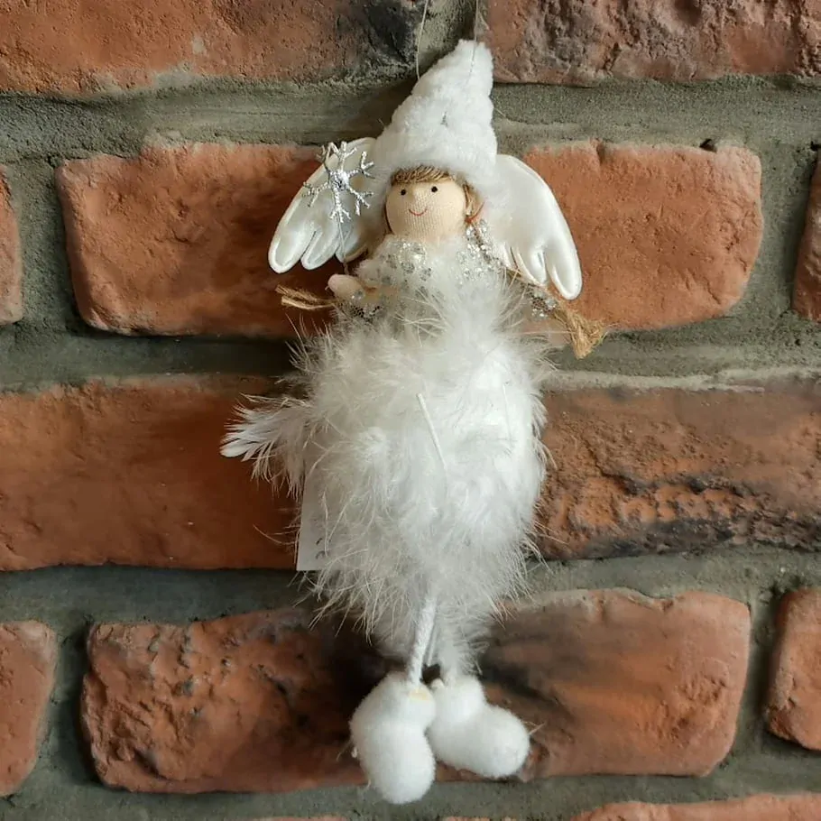 Andělka s peřím 20 cm K9353