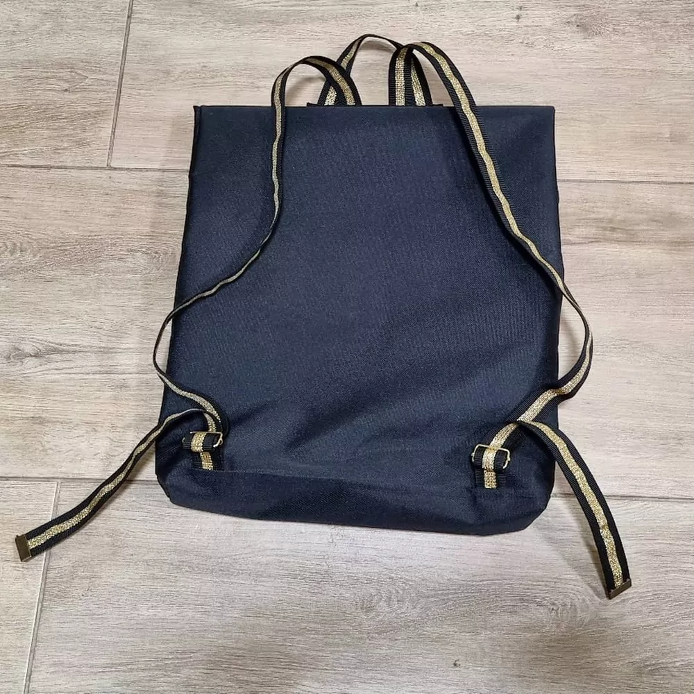 Batoh HAND MADE černý K8549